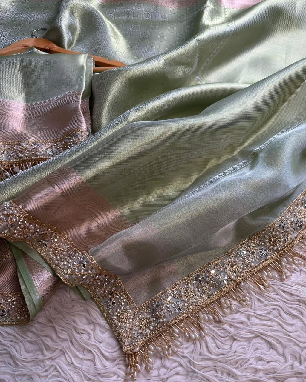 Star-studded elegant Banarasi Tissue Saree with Luxurious Lace & Designer Contrast Accents