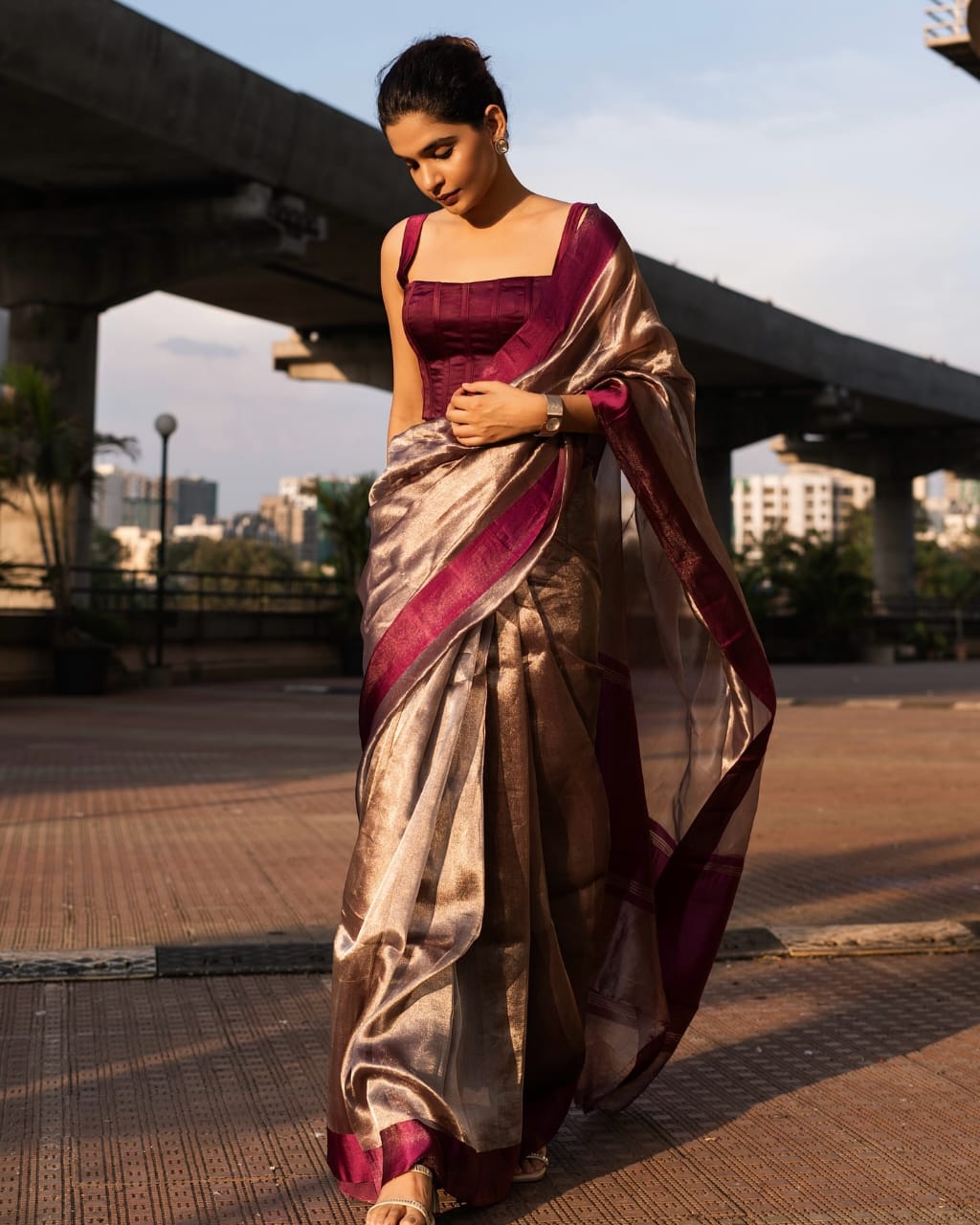Banaras Pure Tissue Soft Silk Saree with Luxurious Weaves & Royal Elegance