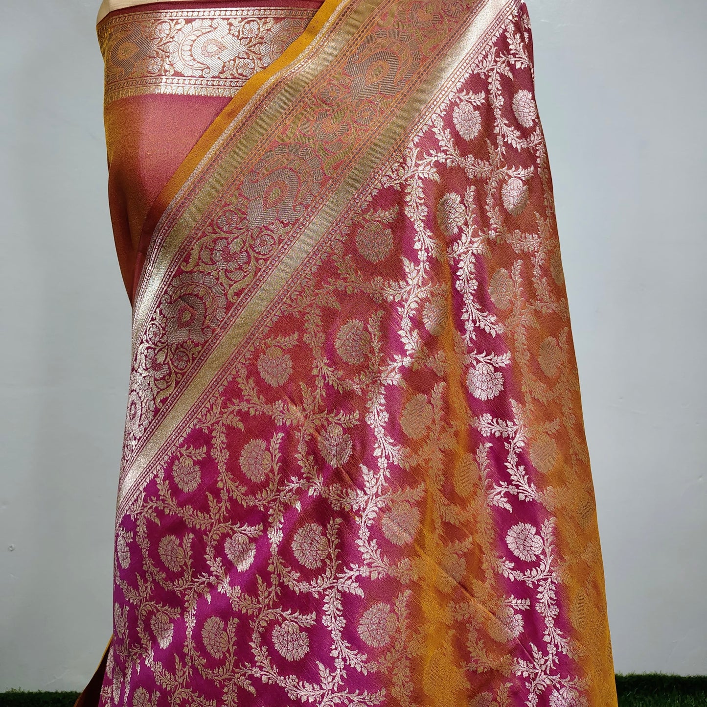Elegant Banaras Handloom Opara Katan Silk Woven Saree – Timeless Tradition & Luxury