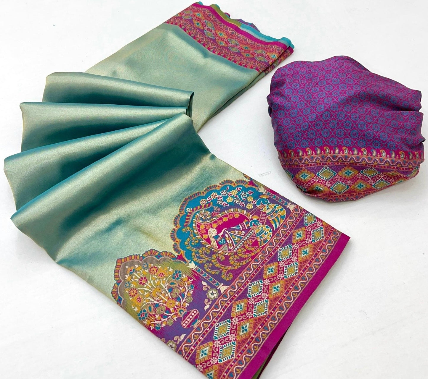 "Ethereal Elegance: The First-Ever Tissue Pashmina Fusion"