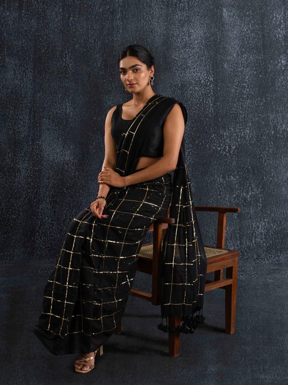 Black and gold checkered Sequins Handloom Tissue Silk Saree with Tassels – Premium Party & Festive Wear